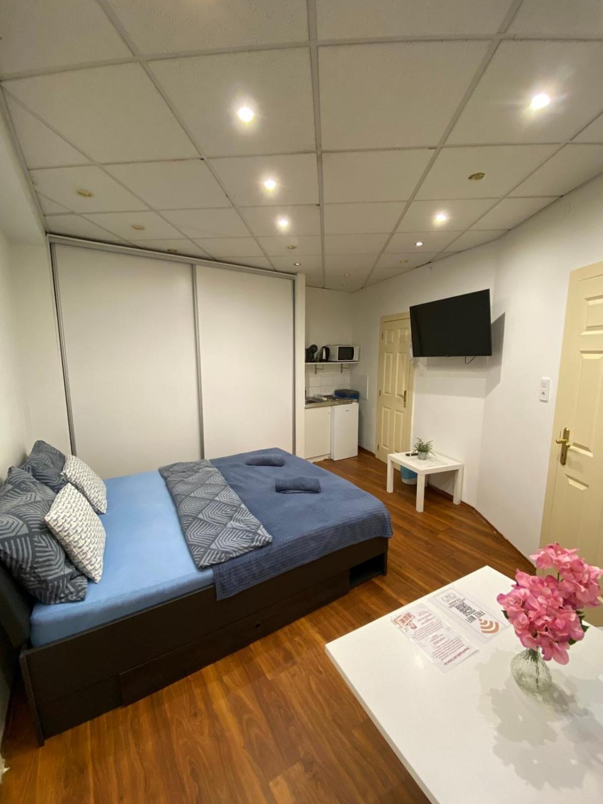 Malasits Apartman Győr Exterior foto